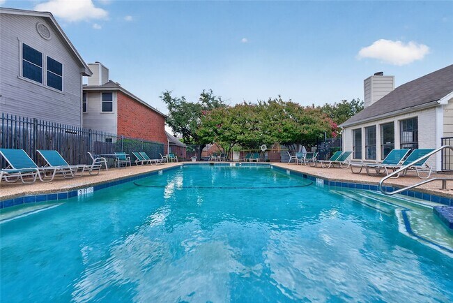 Building Photo - 2504 Orangegrove Cir