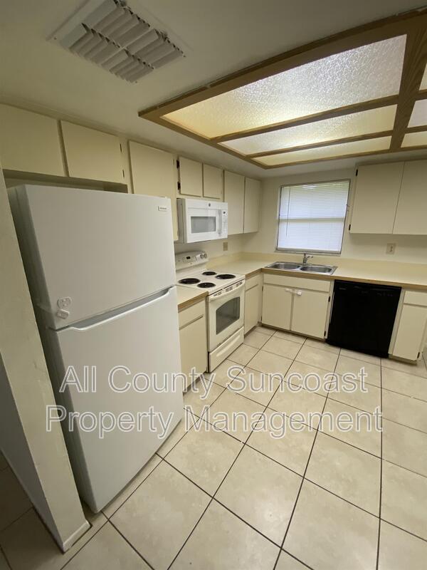 Building Photo - 503 E Curlew Pl