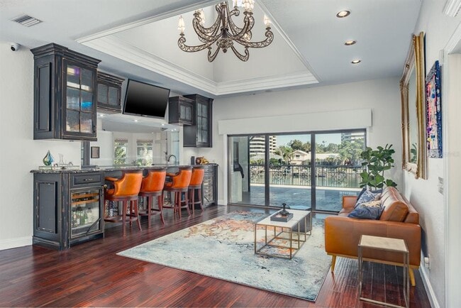 Building Photo - 5949 Seabird Dr S