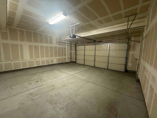 Building Photo - 11809 Cumbre Ct