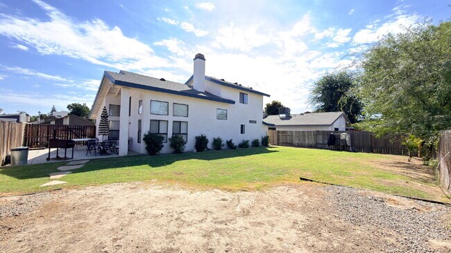 Building Photo - Spacious Two-Story Home with Large Backyard – Available Now!