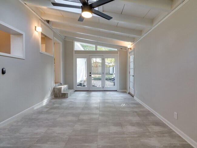 Building Photo - 5157 Mason Rd