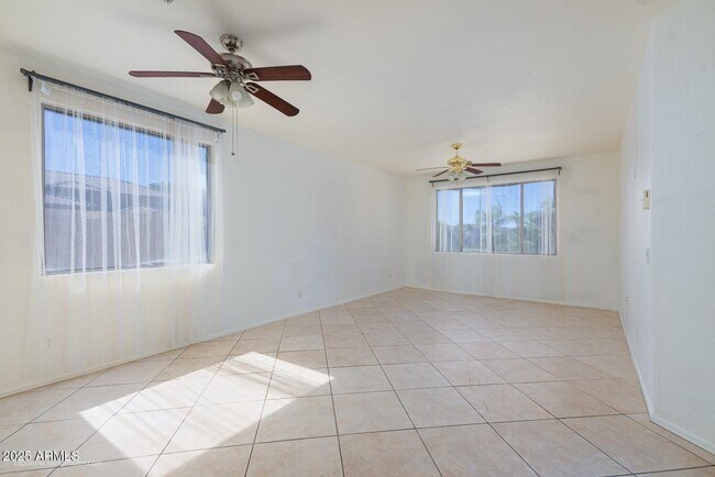 Building Photo - 26162 N 68th Dr