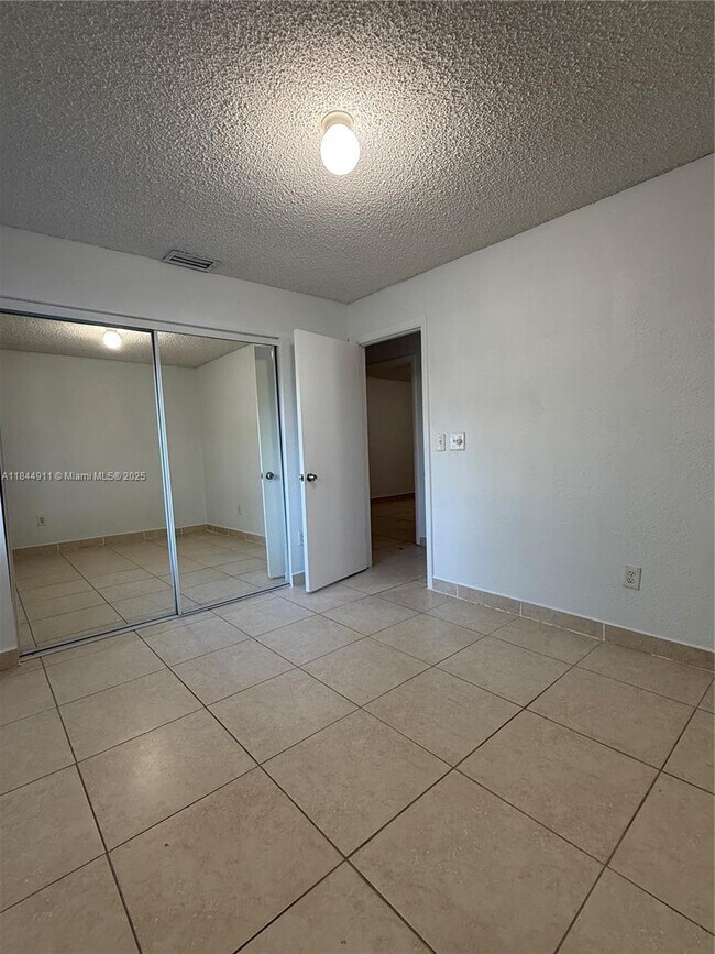 Building Photo - 13237 SW 257th Terrace