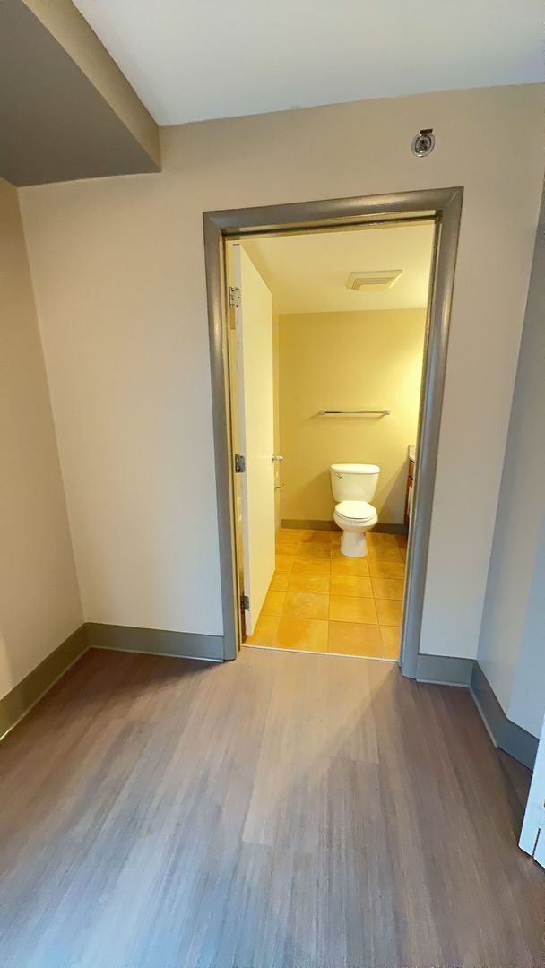 Building Photo - LAKE PLAZA CONDOMINIUMS, UNIT 307