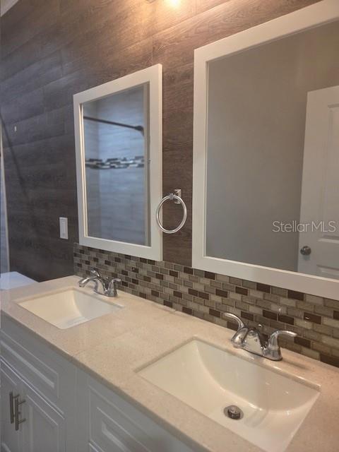 Building Photo - 14584 Grassy Cove Cir
