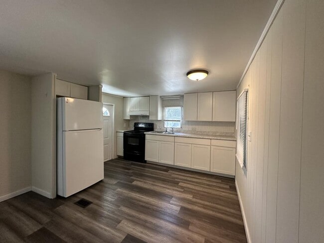 Building Photo - 5844 Sunshine Park Dr