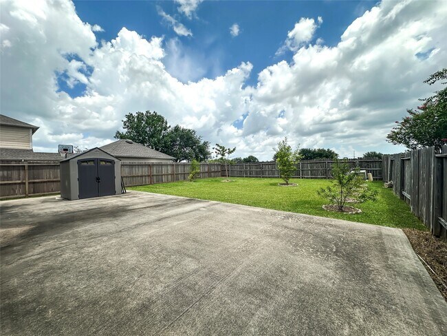Building Photo - 916 Schooner Cove Ln