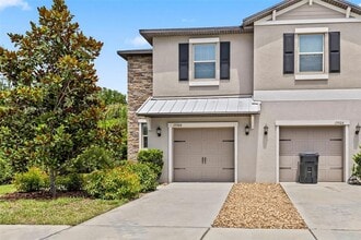 Building Photo - 15504 Florence Hollow Pl