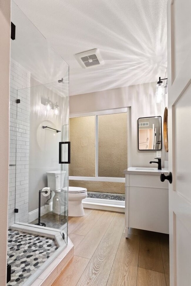 Building Photo - Stunning Ocean View Home in 55+ Colony Cove Community