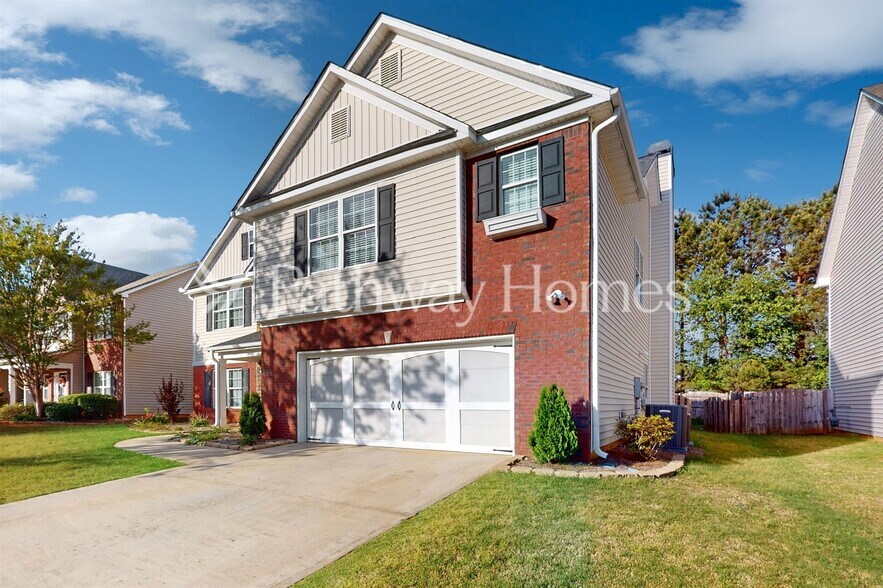 Building Photo - 3420 Gardenside Dr SW