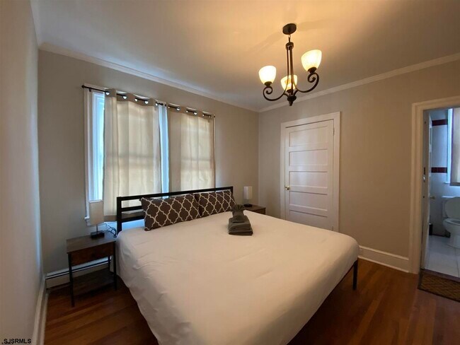 Building Photo - 29 Bartram Ave