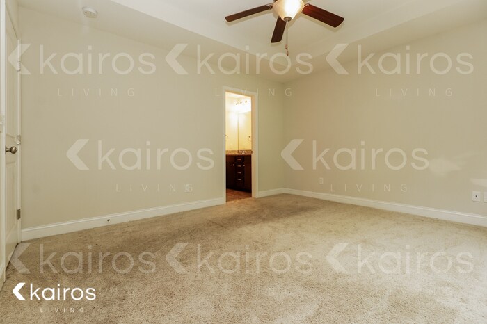 Building Photo - 407 Ferguson Ln