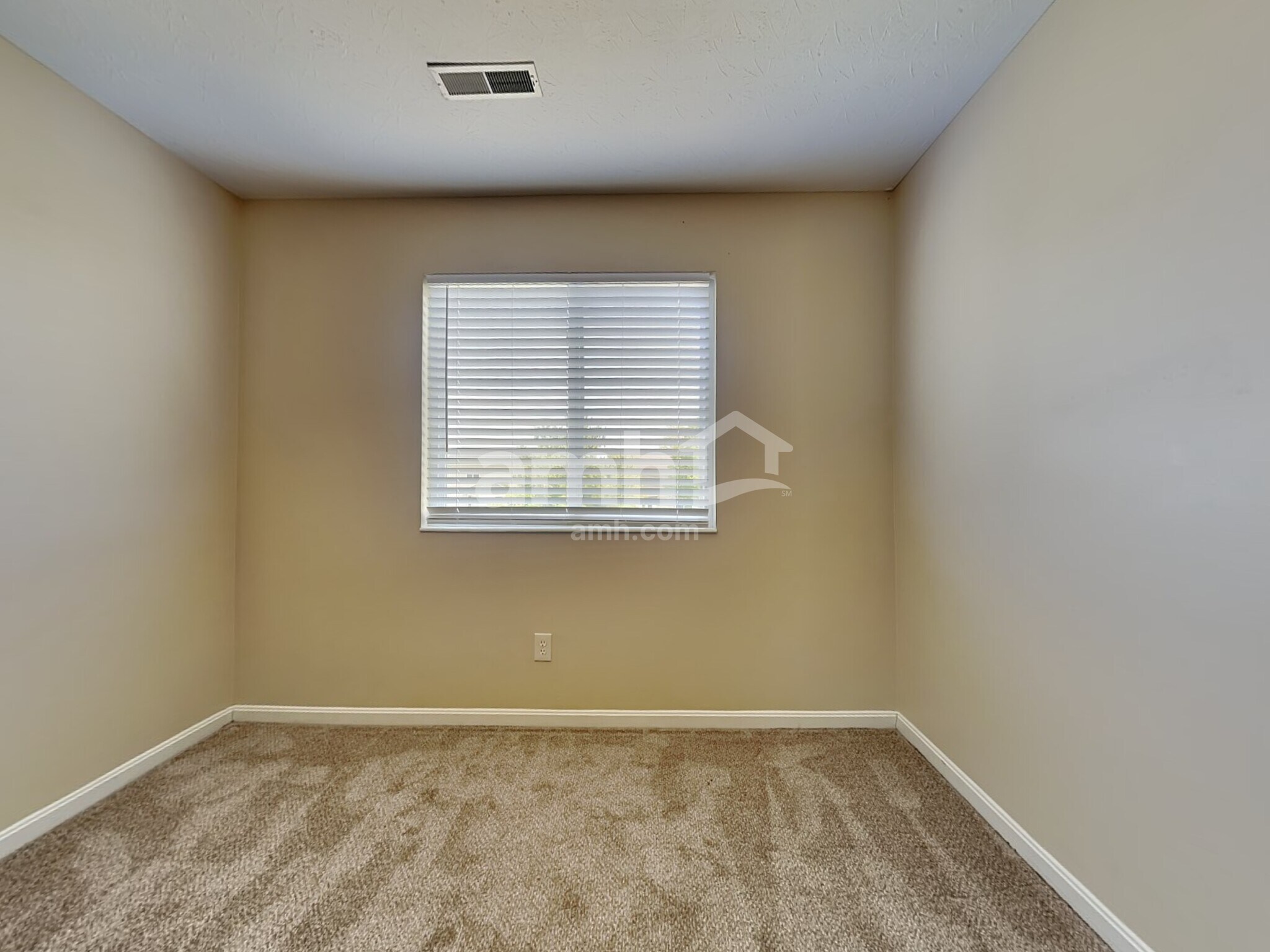 Building Photo - 6530 N Andover Way