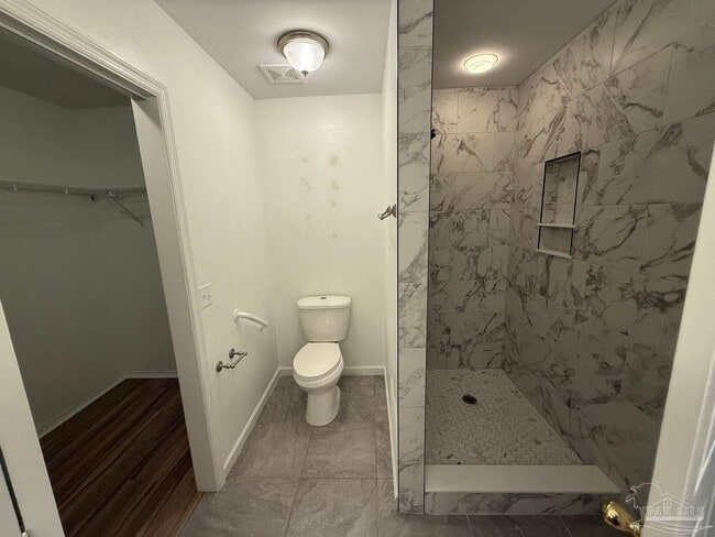 Building Photo - 1309 Bayshore Ct
