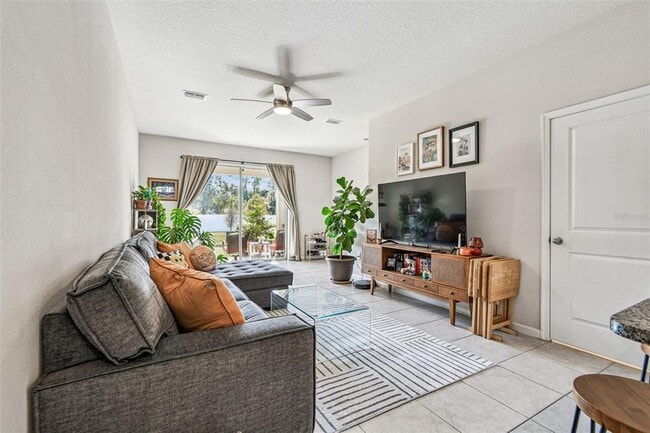 Building Photo - 2123 Laceflower Dr