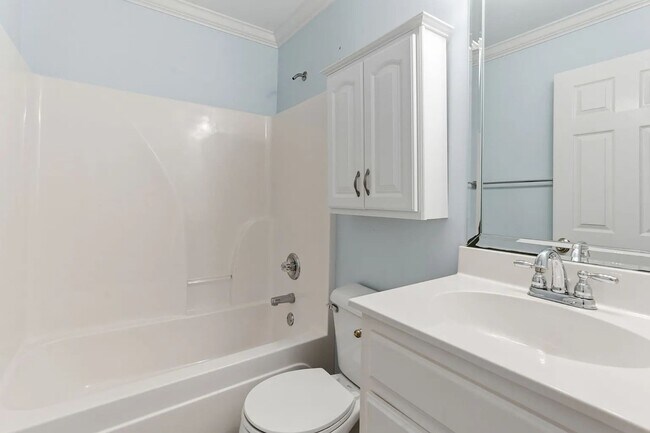 Building Photo - Waywood Drive