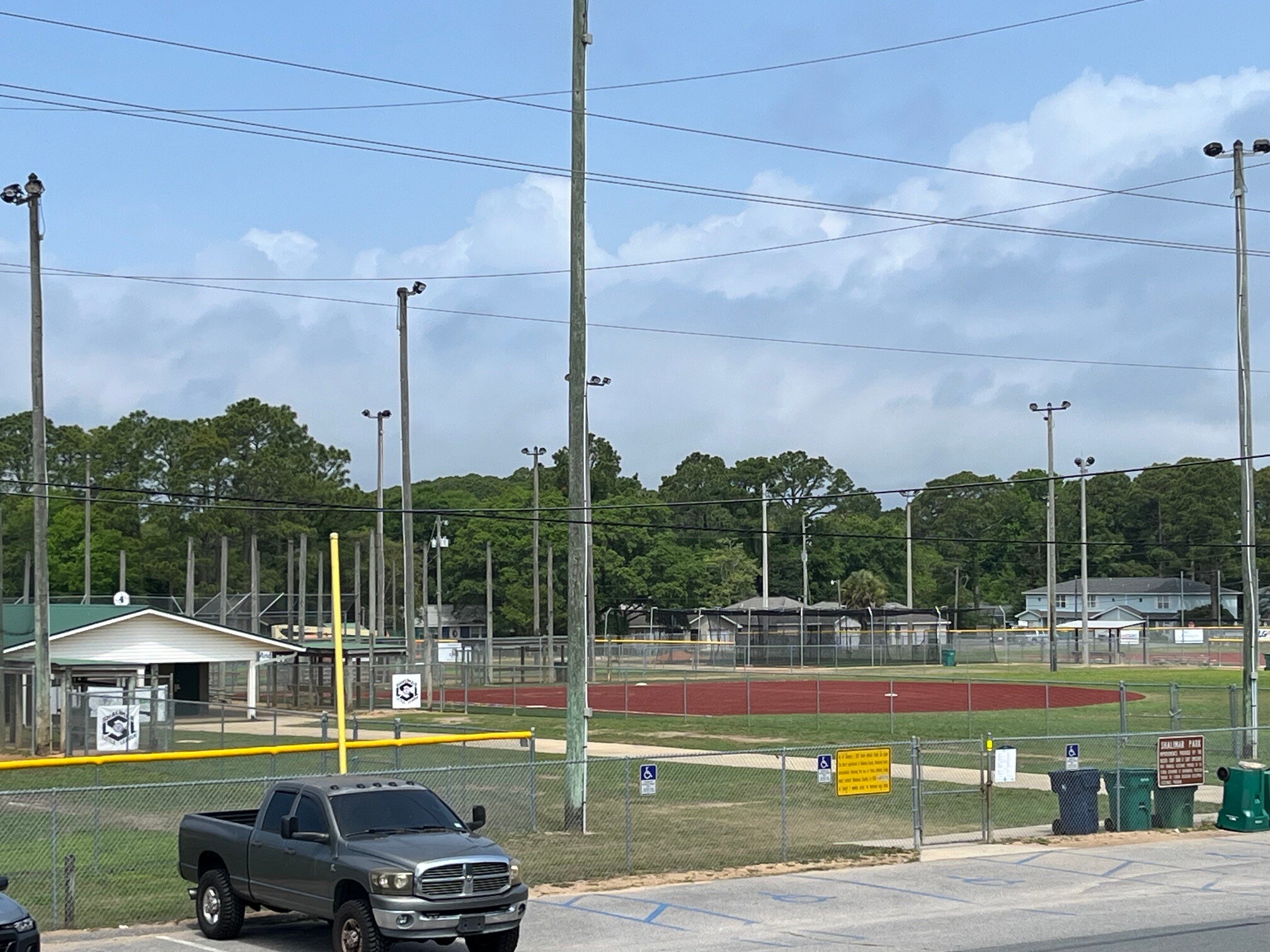 Ballpark 3 blocks away - 46 5th Ave