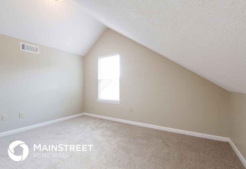 Building Photo - 5305 Brickleberry Way