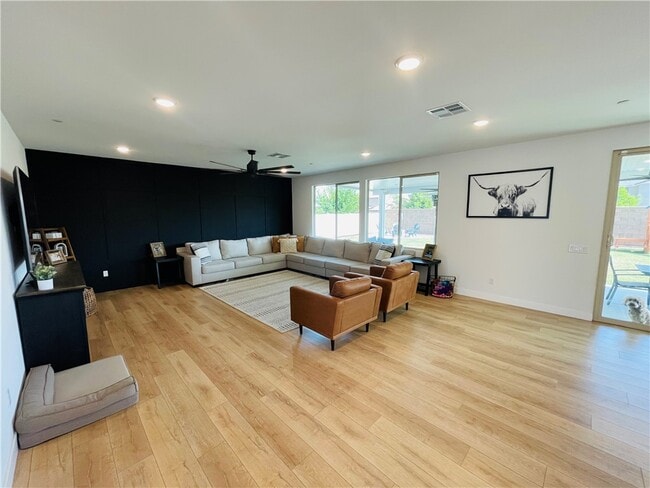 Building Photo - 30891 Laelia Cir