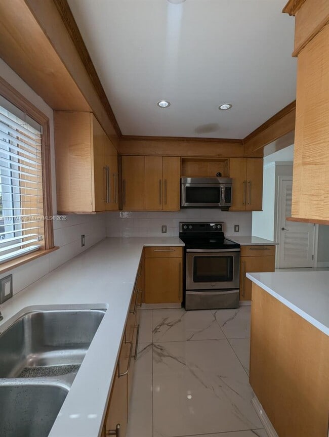 Building Photo - 20830 NW 34th Ave