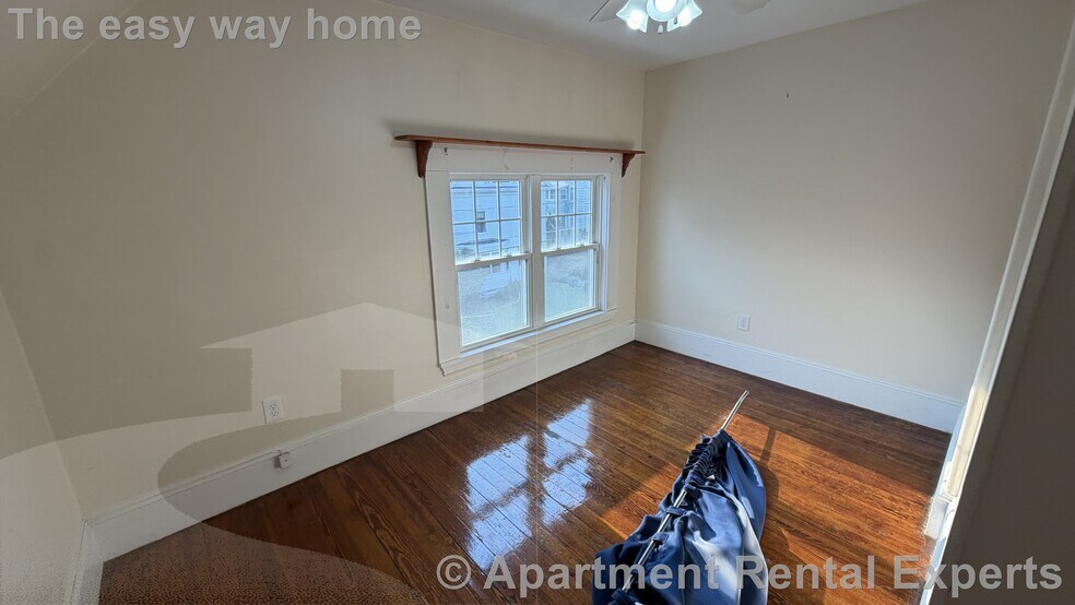 Building Photo - 125 Allston St