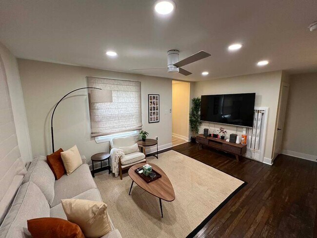 Building Photo - 943 Rittiner Dr