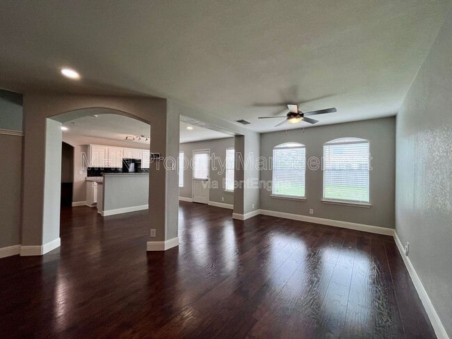 Building Photo - 8734 Snow Goose