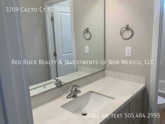Building Photo - 3709 Cacto Ct
