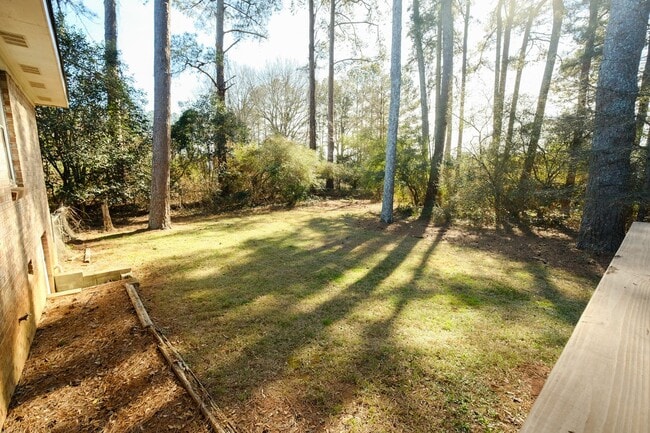 Building Photo - 135 Arrowhead Rd