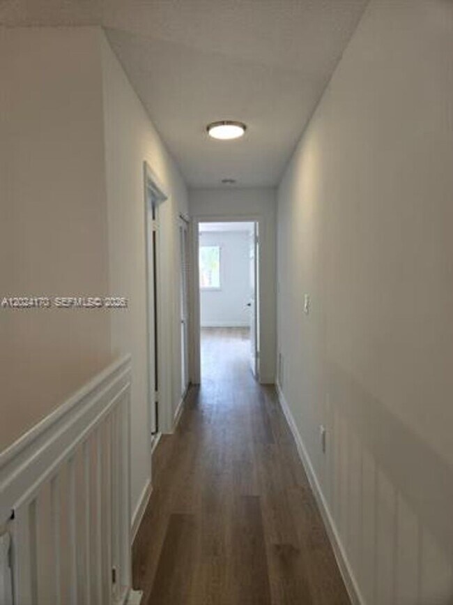 Building Photo - 9835 NW 43rd Terrace