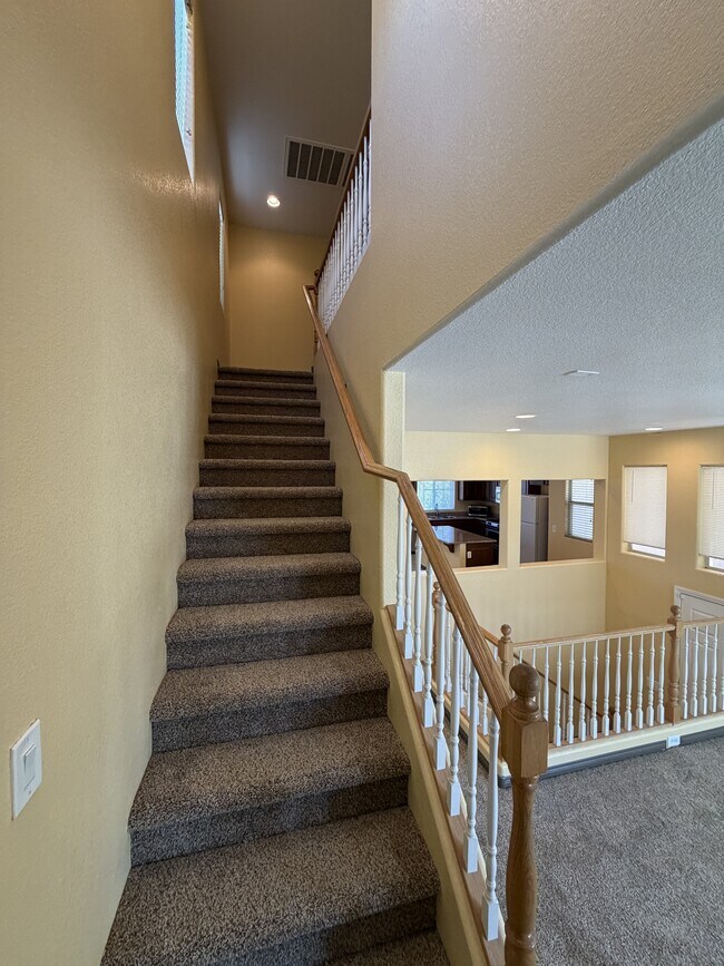 Building Photo - 10811 Ackers Dr