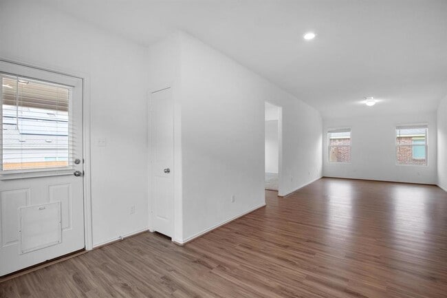 Building Photo - 21409 Resource Rd