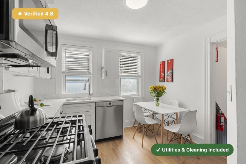 Building Photo - Furnished Bedroom in Jamaica Plain