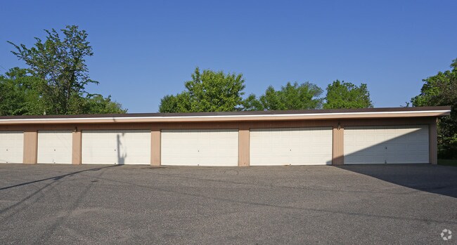 Building Photo - Rivercliff Apartments