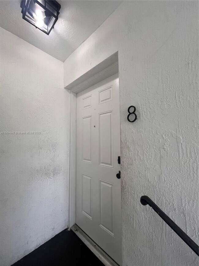 Primary Photo - 3417 NW 22nd Ave