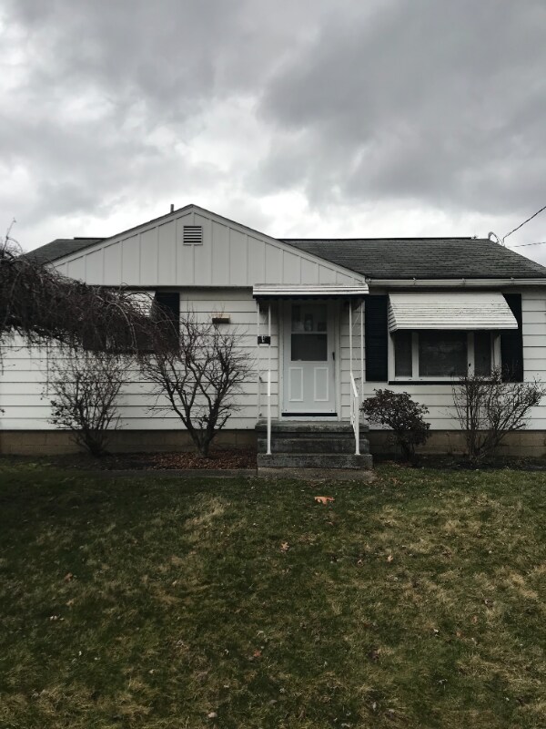 Building Photo - 1432 Youll St