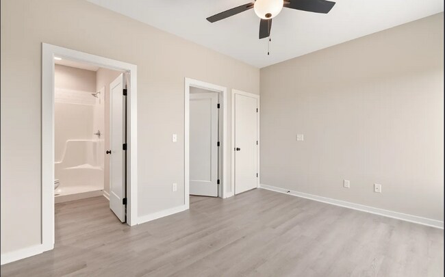 Building Photo - 2155/57 Reece