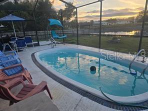 Building Photo - 2141 Harrison Dr