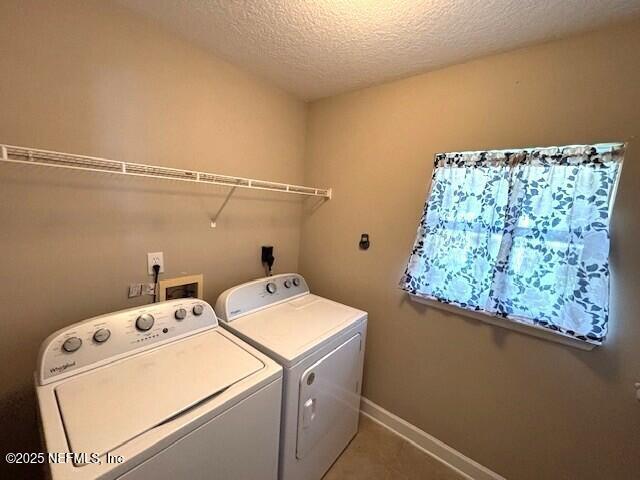 Building Photo - 2035 Medinah Ln