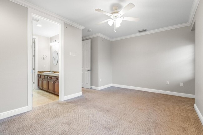 Building Photo - 2228 Soho Bay Ct