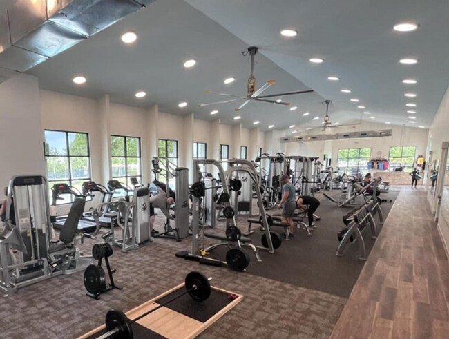 Building Photo - FOR RENT in SUGAR MILL POND!