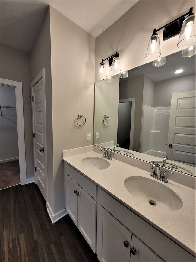 Building Photo - Home for Rent in New Market, AL!!! Available to View with 48 Hours Notice!