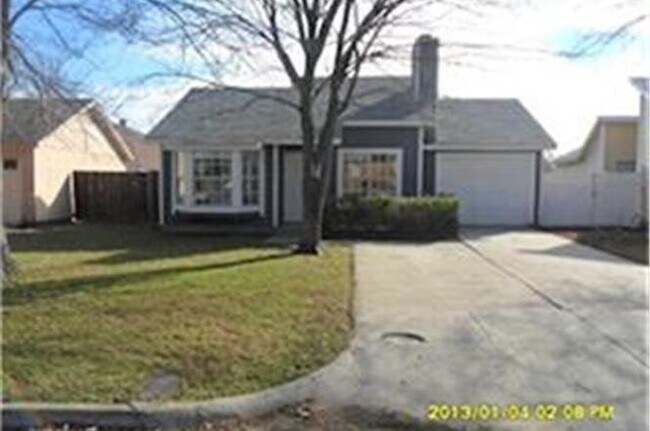 Building Photo - 1612 Scottsdale Dr