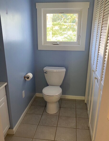 Building Photo - 63 Park Pl