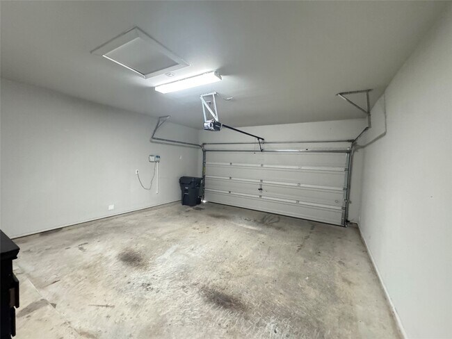 Building Photo - 10827 Cassiopeia Creek Cir