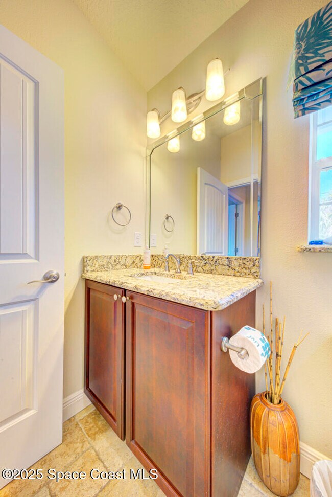 Building Photo - 104 Parrotfish Ln