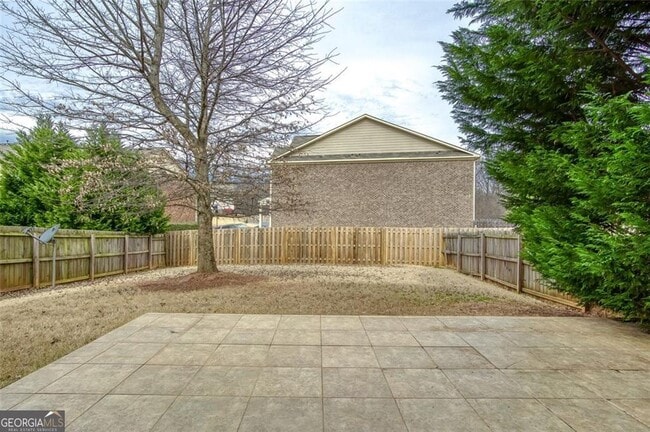 Building Photo - 325 Brynfield Pkwy