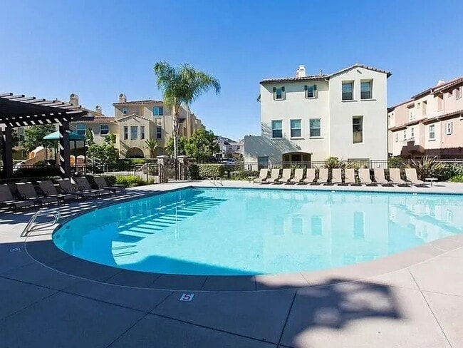 Building Photo - San Marcos Gated Coronado Ranch 2 Bed 2.5 Bath Townhome for Rent