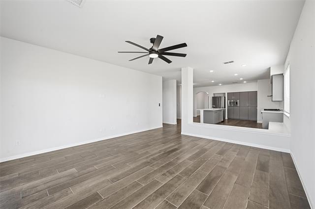 Building Photo - 804 Saratoga Rd